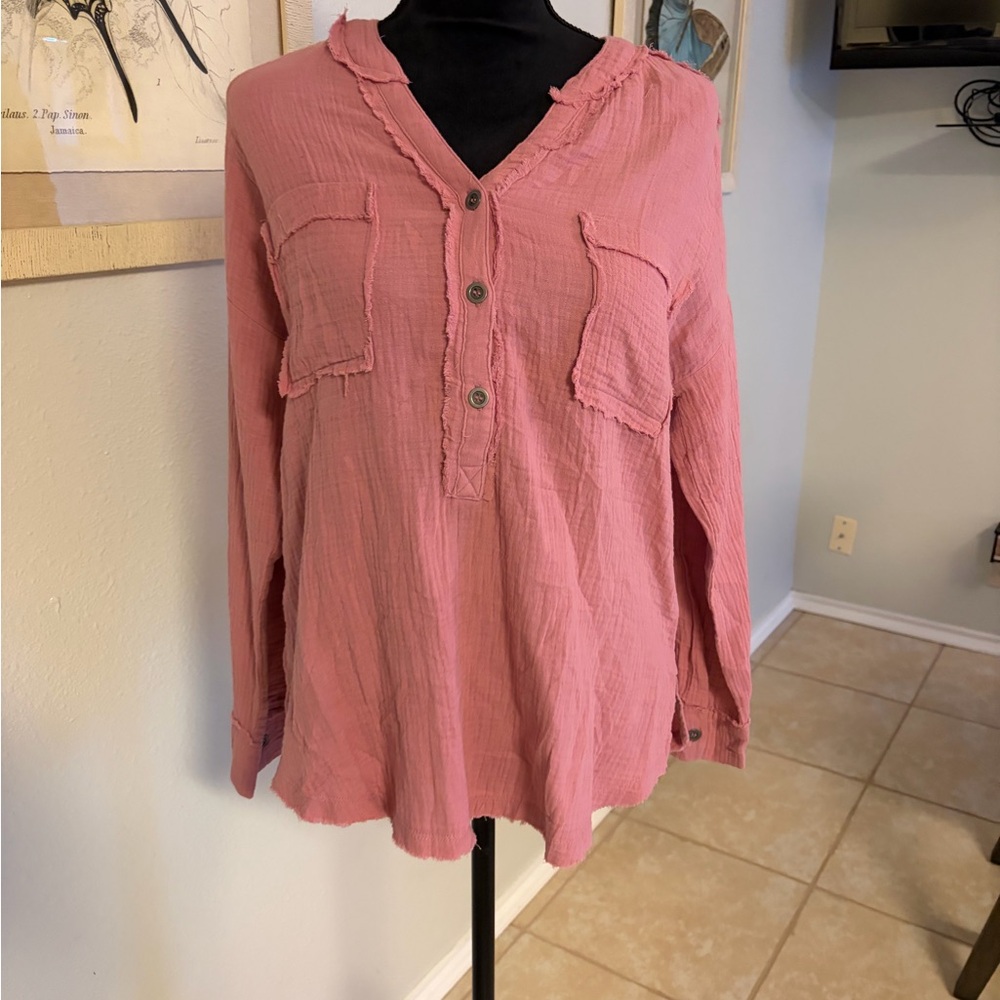 Zenana Outfitters Pink Button-Down Pocket Blouse